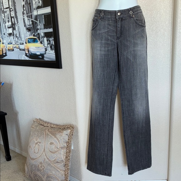 Elie Tahari Denim - ELIE TAHARI black jeans, straight leg, intricate silver-toned hardware. 12 EUC